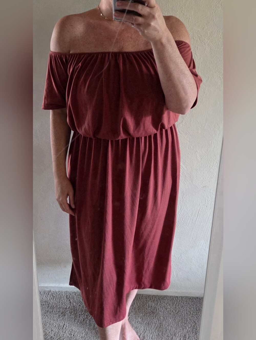 Women's Short Sleeve Off Shoulder Midi Dress in Deep Rust